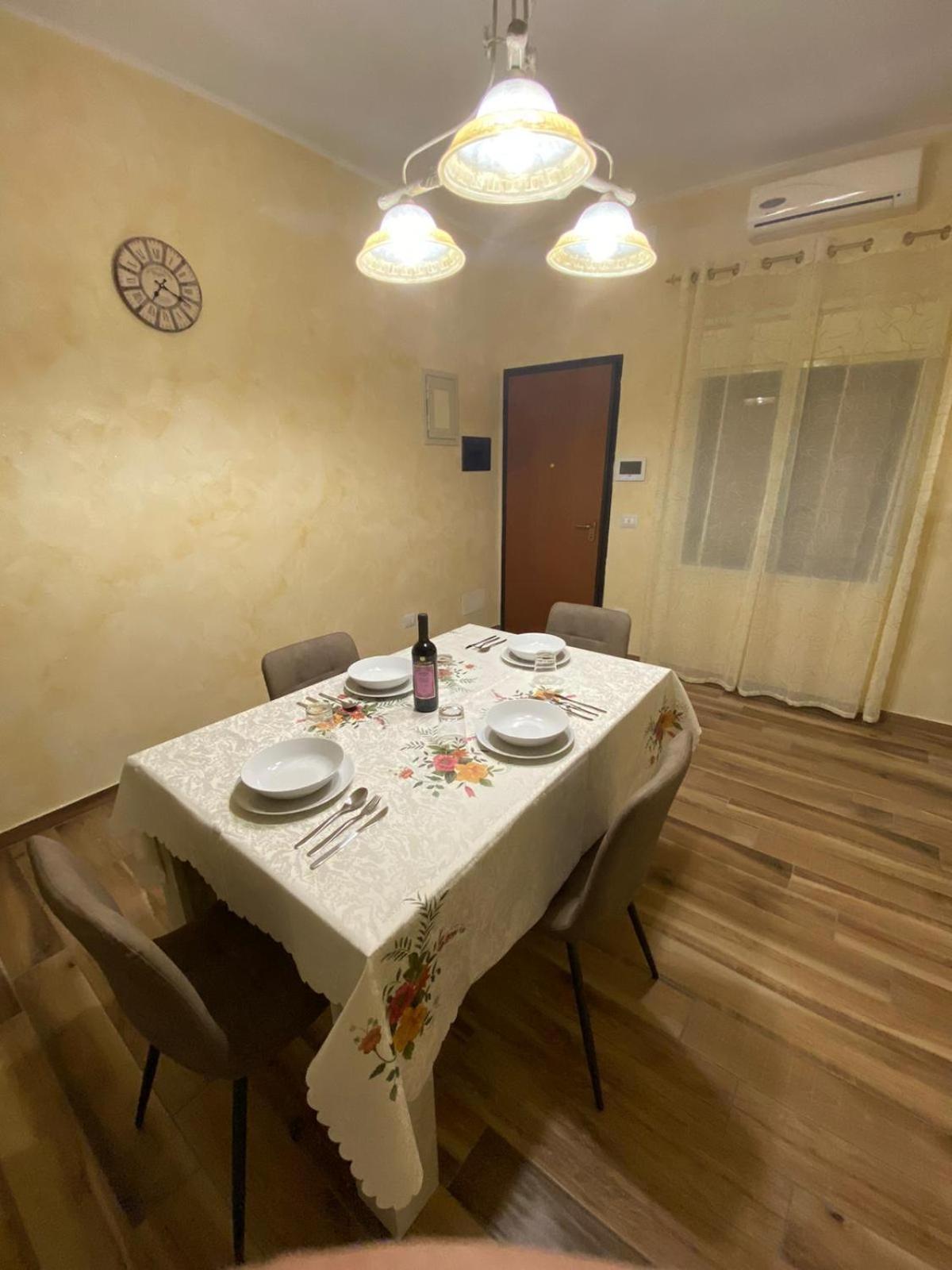 Ferienwohnung Casa La Scivola CTA Zimmer foto